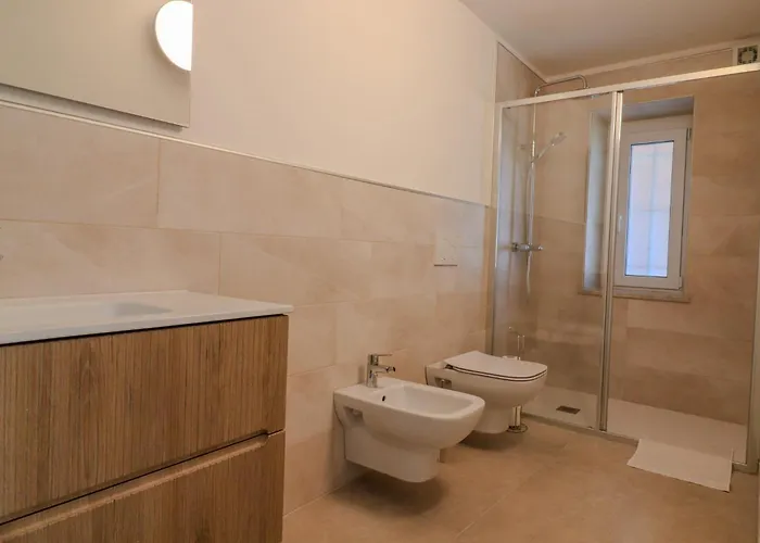 Casa All'angolo Holiday home *