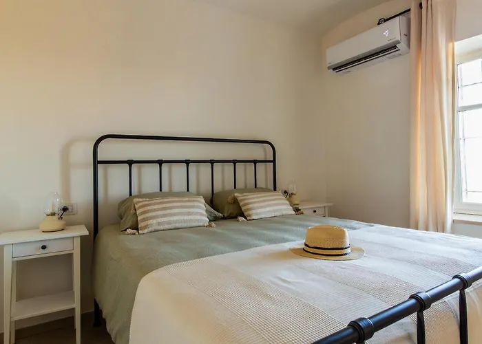 Casa All'angolo * Rocchetta Tanaro